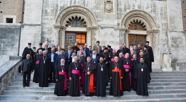 Διάλογος μεταξύ ορθοδόξων και παπικών στη Λέρο